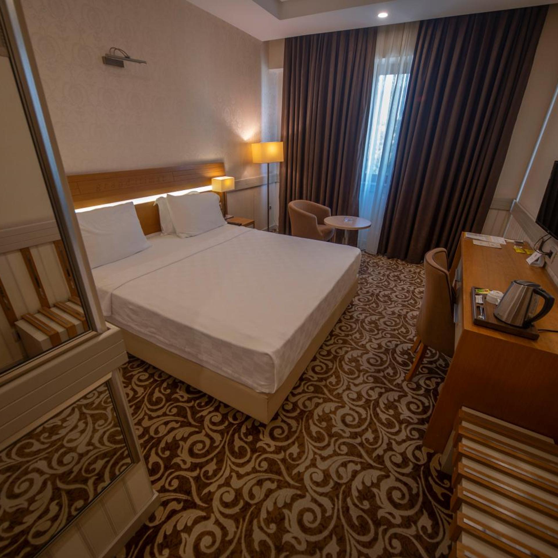 غرفة ديلوكس بسرير مزدوج، Grand Itimat Hotel 3/10