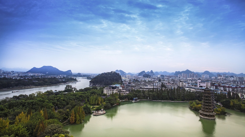 Lijiang Waterfall Hotel 64/71