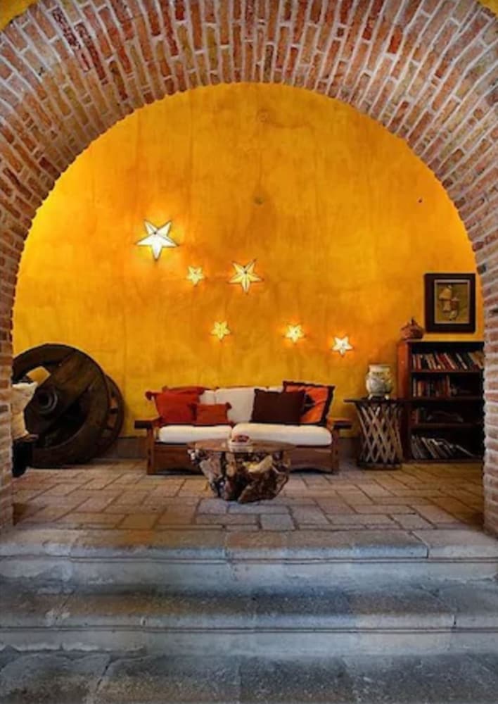 Hotel Los Arcos 45/65