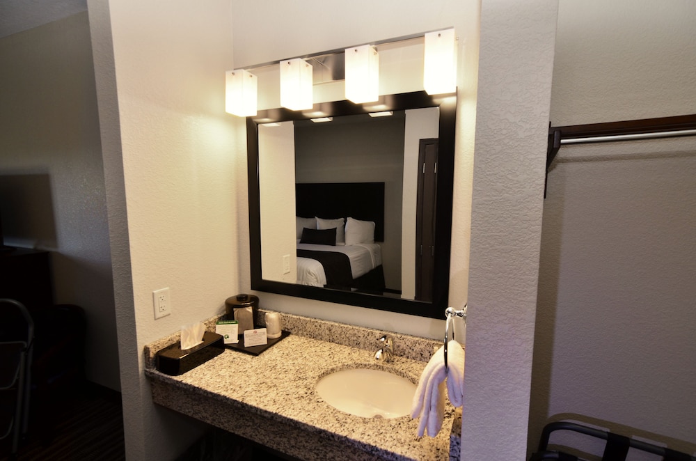 Cobblestone Inn & Suites - Manning 47/50