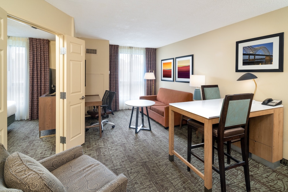 Staybridge Suites Memphis-Poplar Ave East 61/73