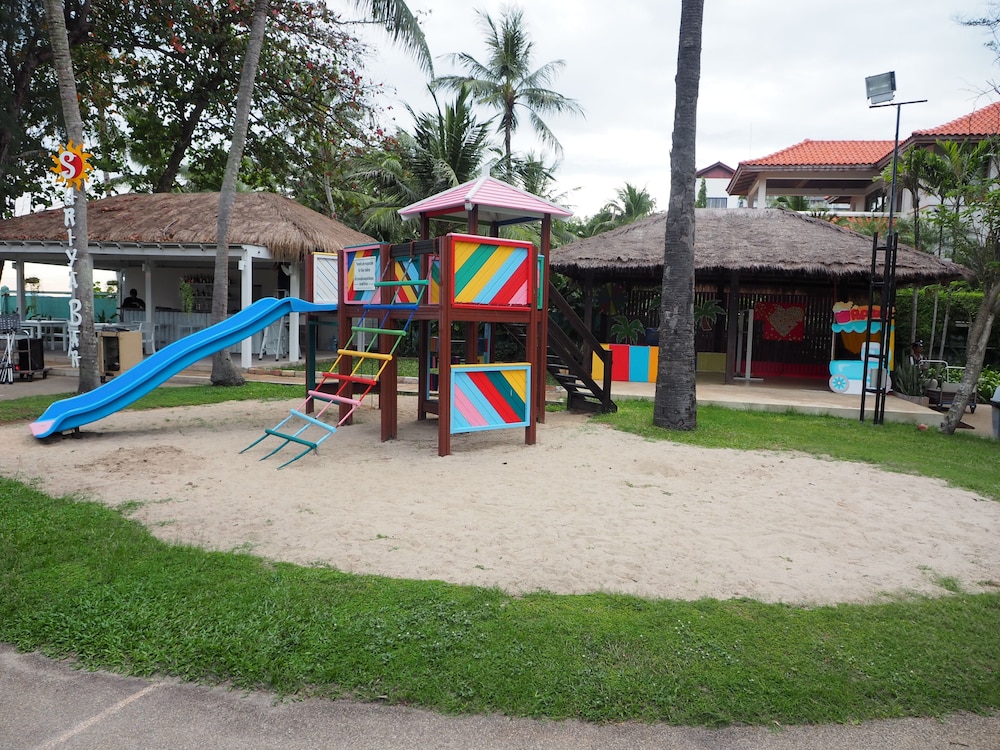 Novotel Rayong Rim Pae Resort 69/76