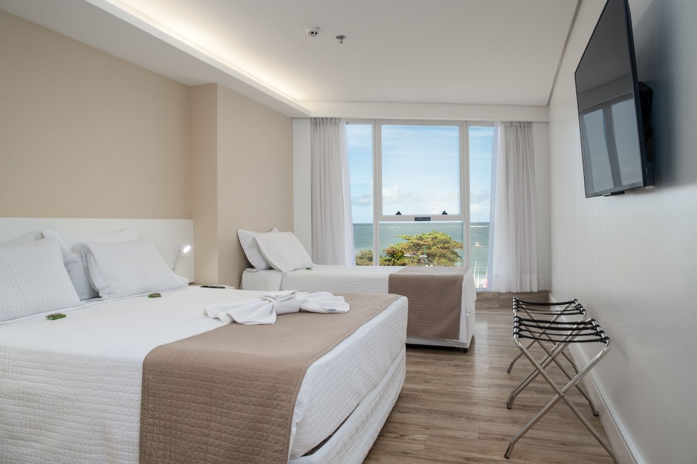 Premium, 1 Queen and 1 Single Bed, Sea Front