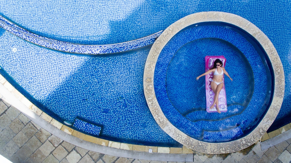 Pearle Beach Resort And Spa 12/34