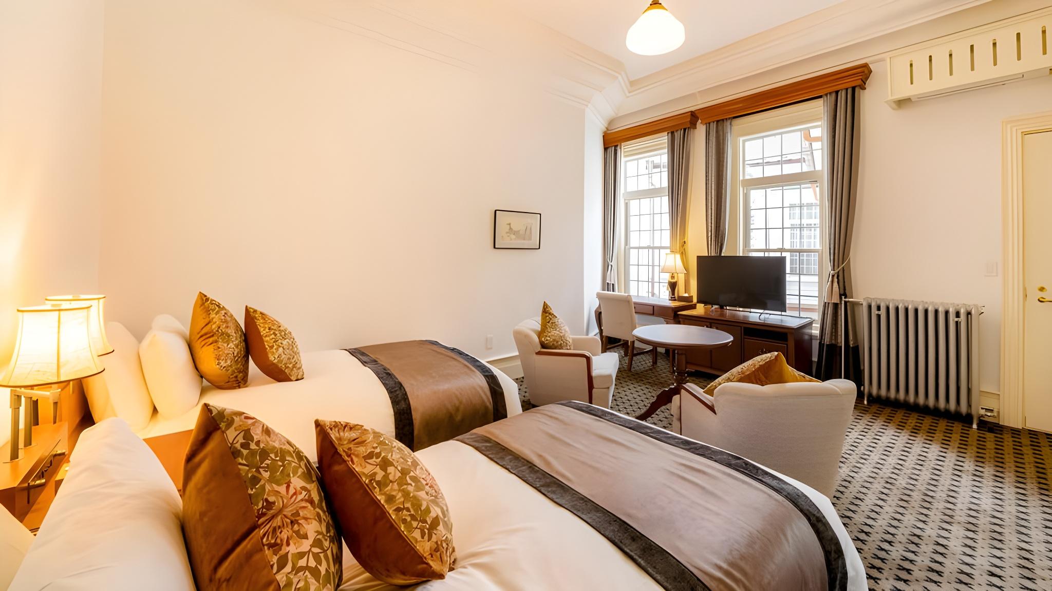Western, House, Twin Beds