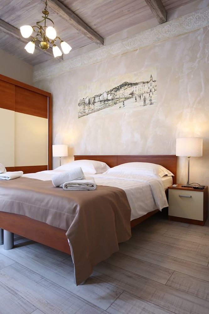 Luxury Lidija Rooms 7/50