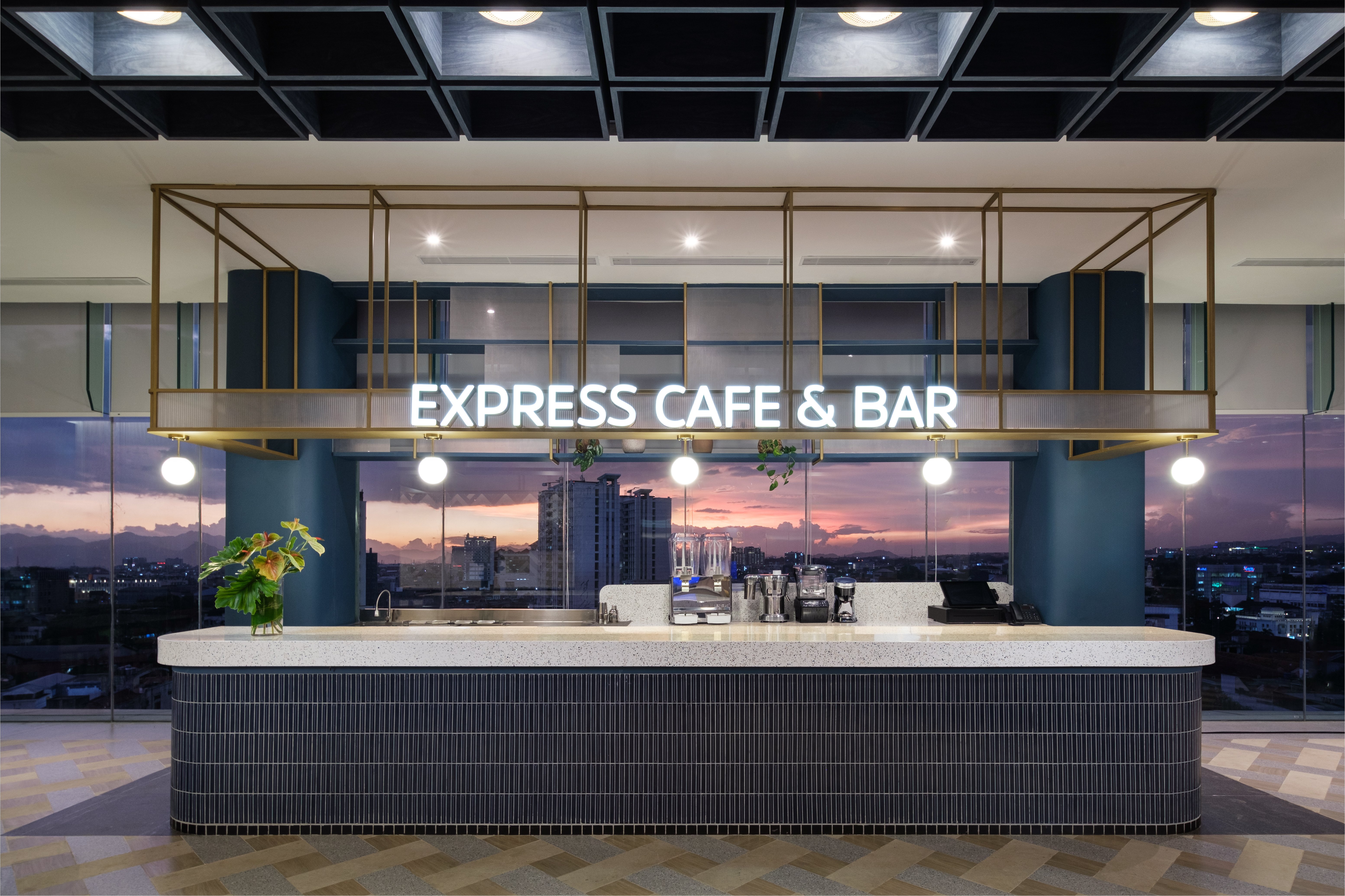 Holiday Inn Express Bandung Braga 6/46