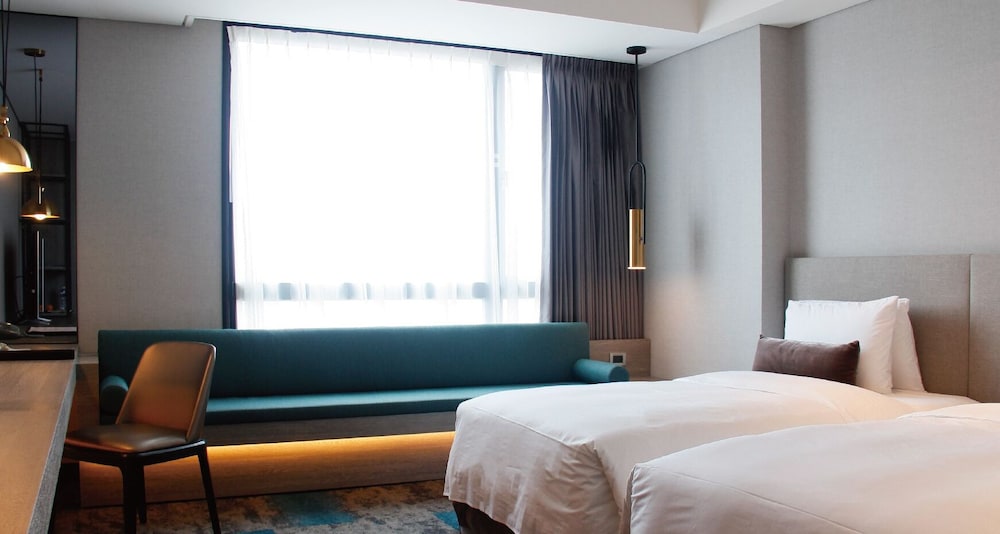 Queena Plaza Hotel Tainan 12/50