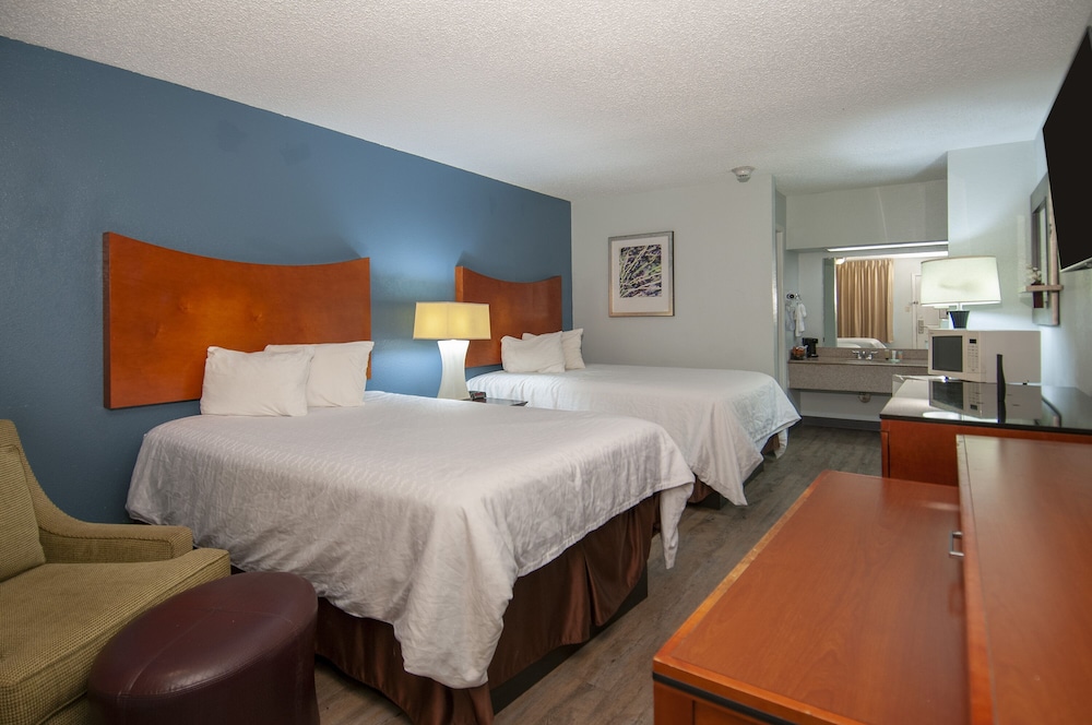Best Price Motel & Suites 18/56