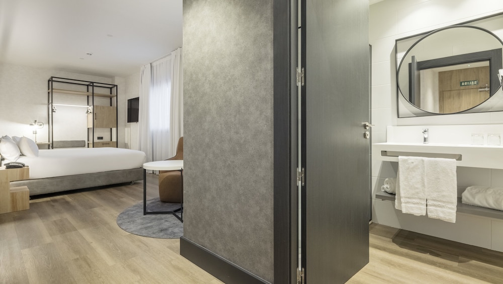 Hotel Ilunion San Mames 63/66