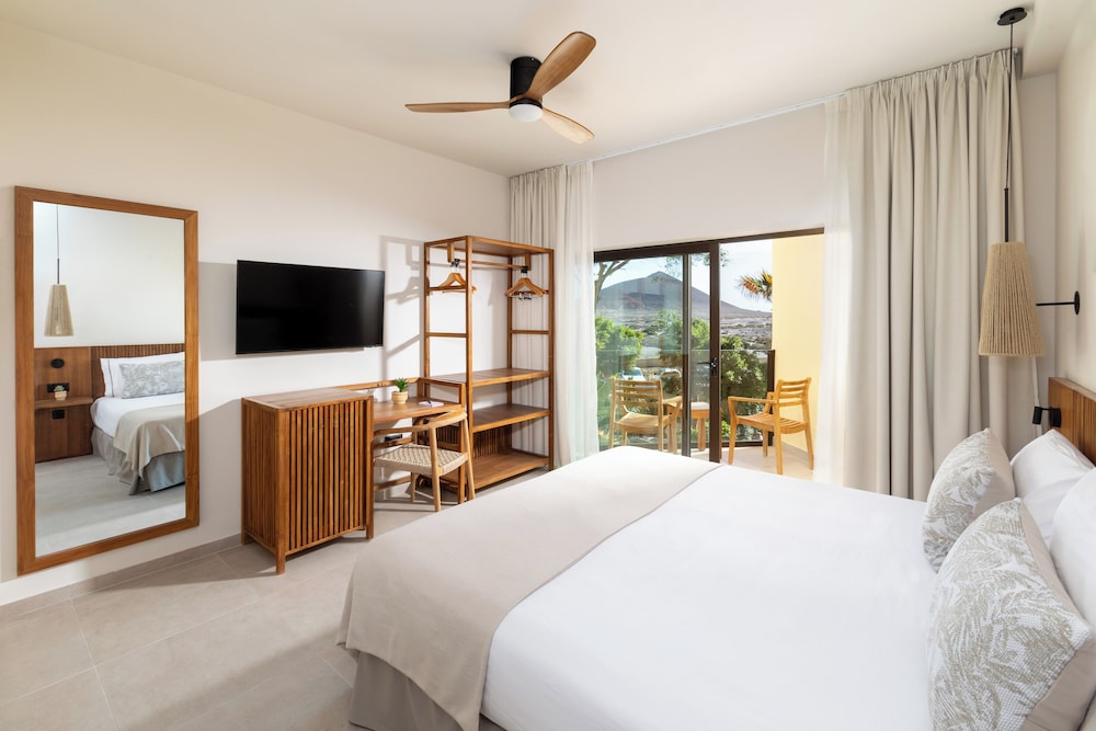 Playa Surf CBbC Hotel 5/34