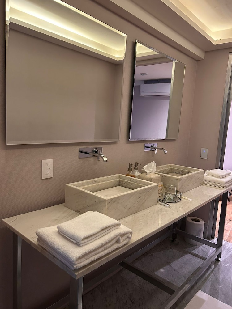 Residence L'heritage Tennyson By Bluebay 35/38