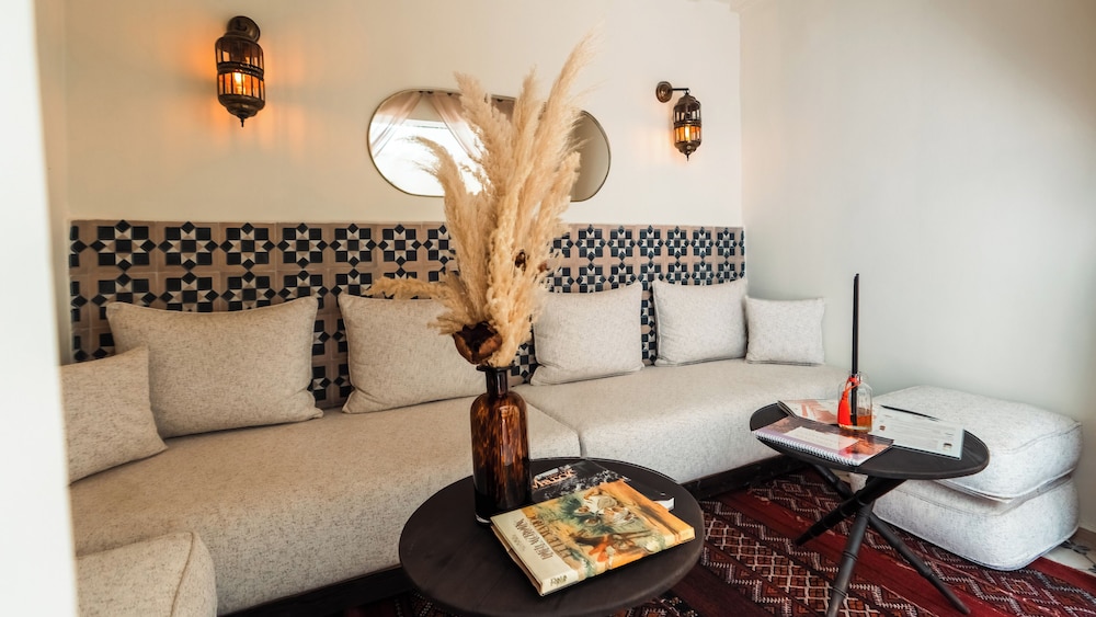 Riad Dar Tiflet 32/50
