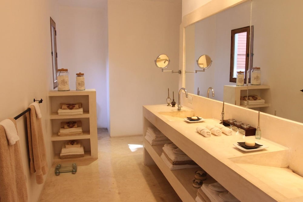 Hotel Hacienda Vip 48/50