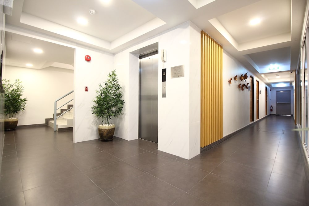 OYO 483 Pannee Hotel Khaosan 21/28