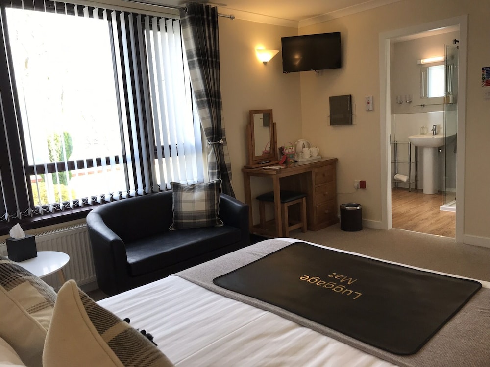 BEN NEVIS GUEST HOUSE 13/35