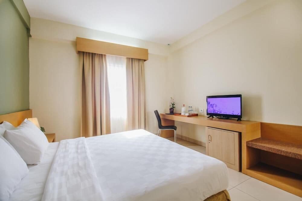 Hotel Luwansa 10/50