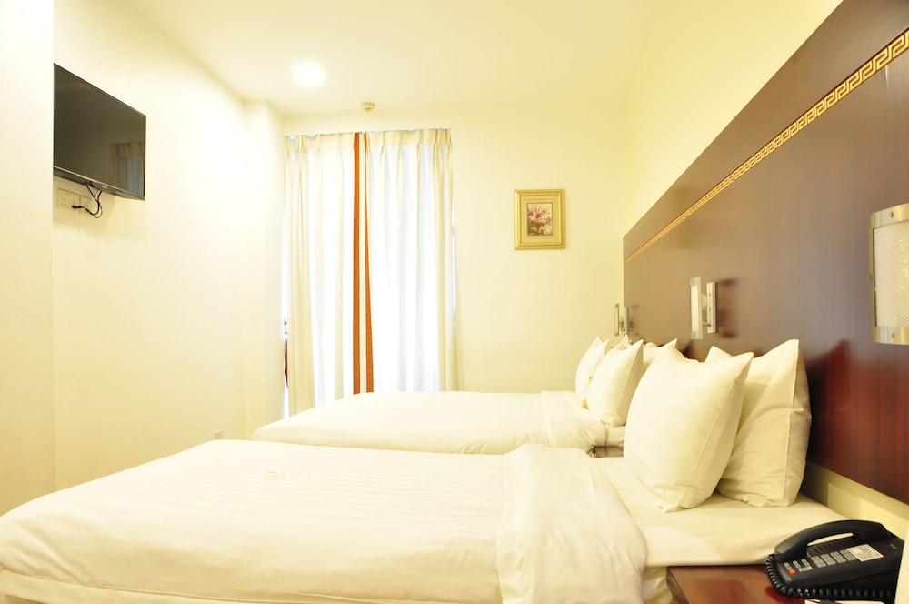 Rest Bugis Hotel 46/73