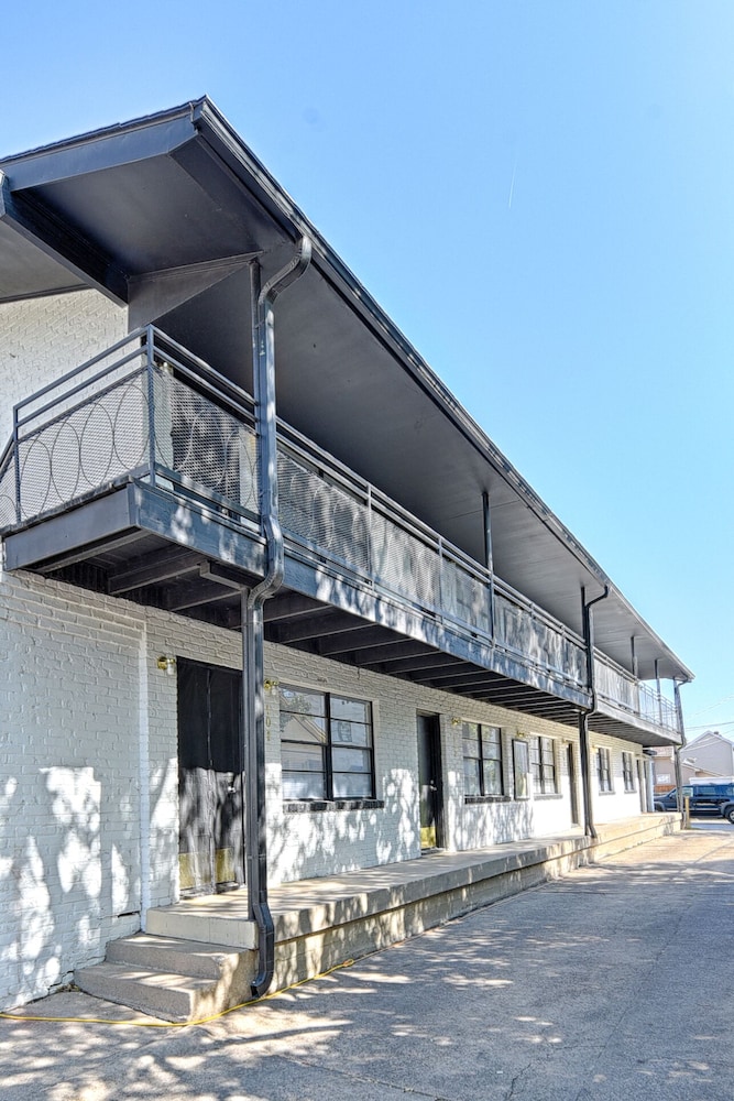 CityPlace bnb 3/33
