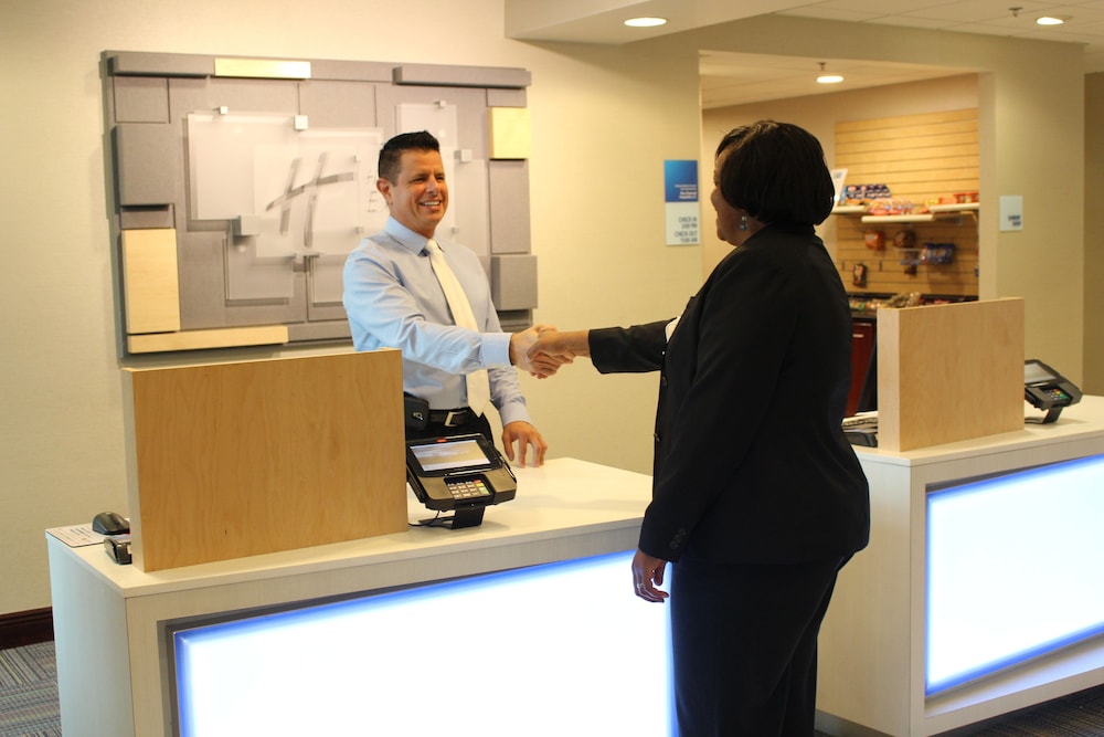 Holiday Inn Express Suites Mobile West I 10 3/40