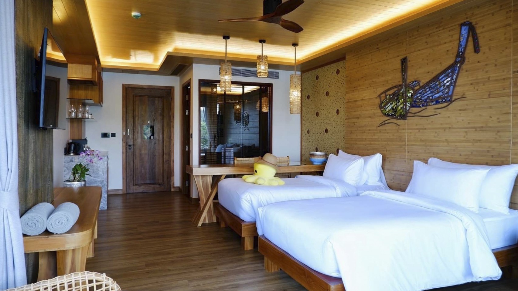2 Bedrooms, Pool, Family, Villa