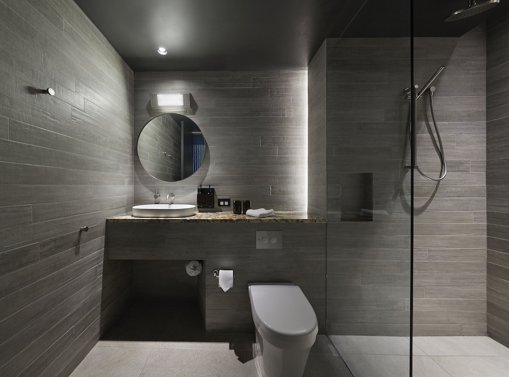 Ovolo Canberra, a Wyndham Hotel 48/50