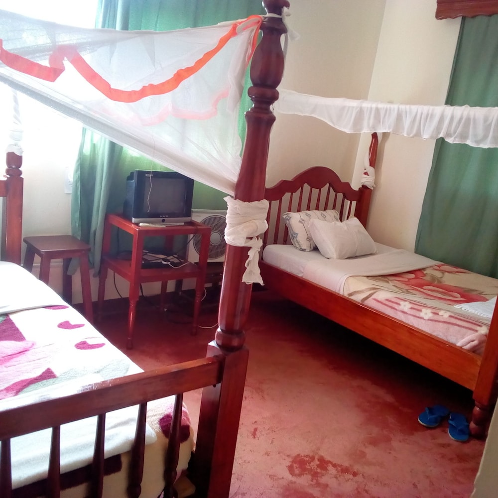 Skyway Hotel Entebbe 18/45