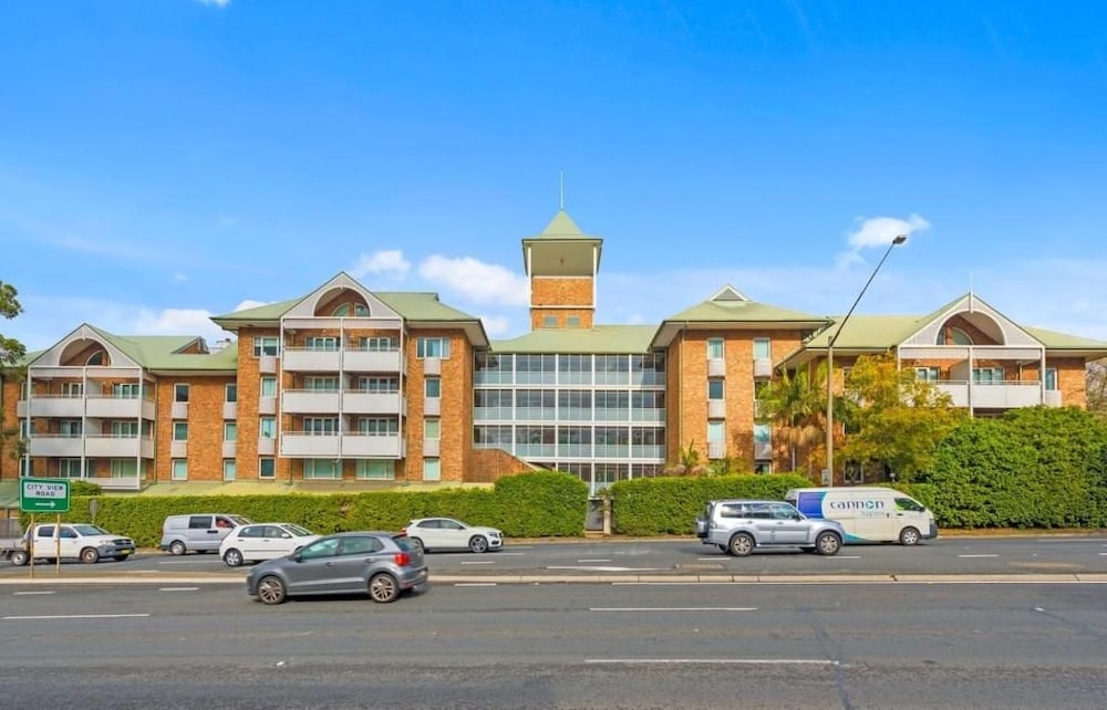 Nesuto Pennant Hills Apartment Hotel 41/48