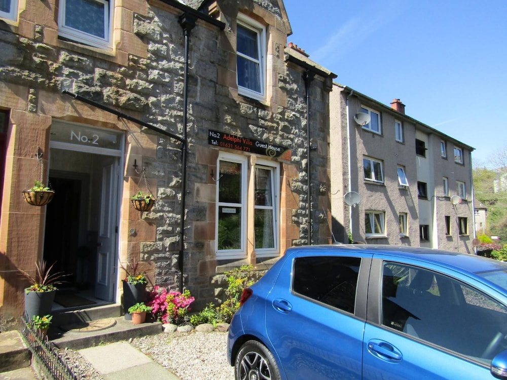 Adelphi Villa 2/39