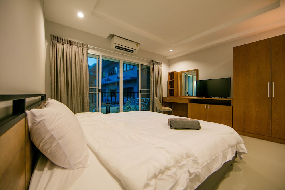 Nalanta Pattaya Hotel 12/29