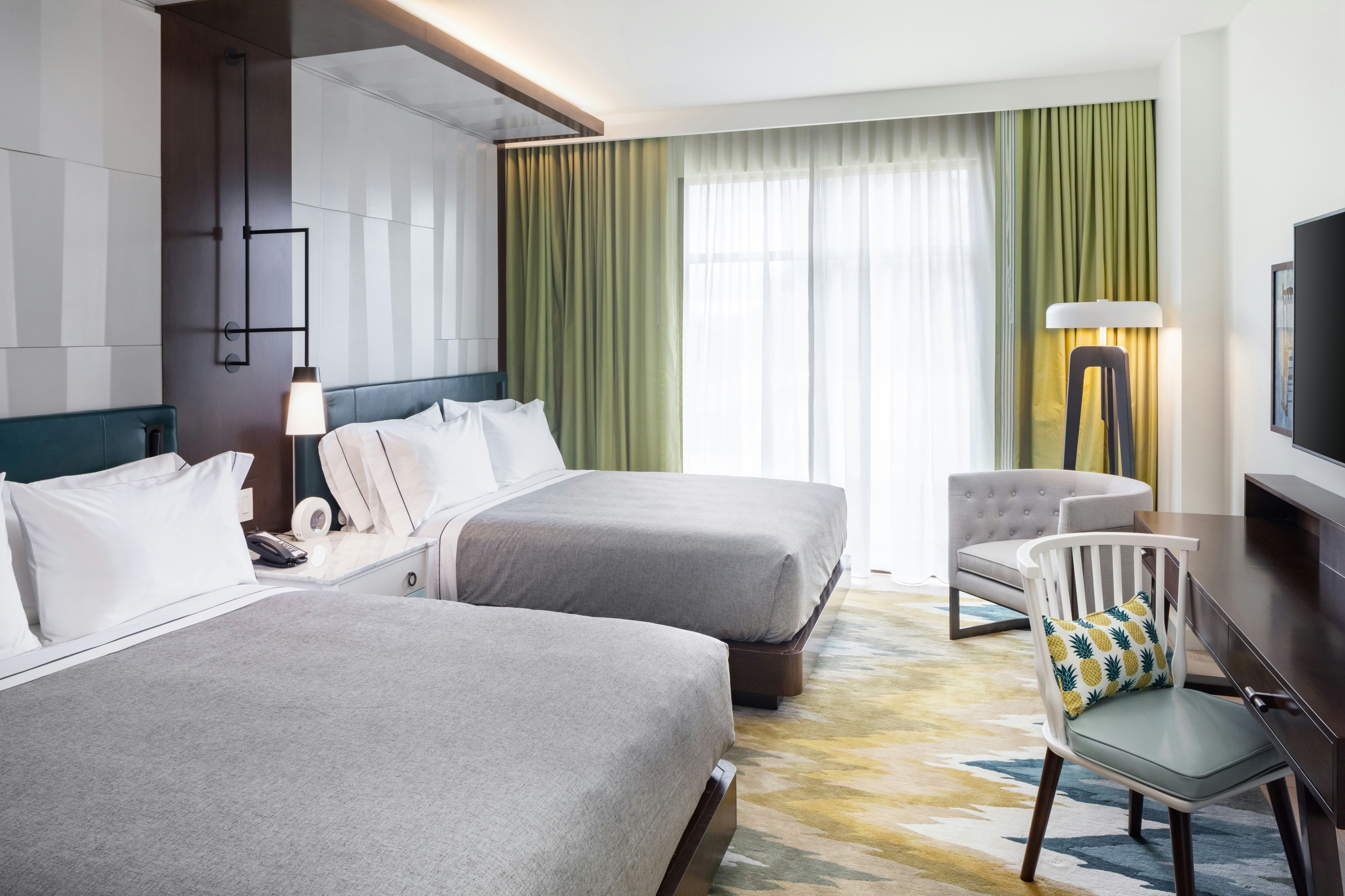 room, 2 queen beds