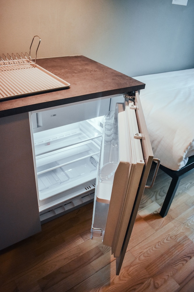 Room, Twin Beds