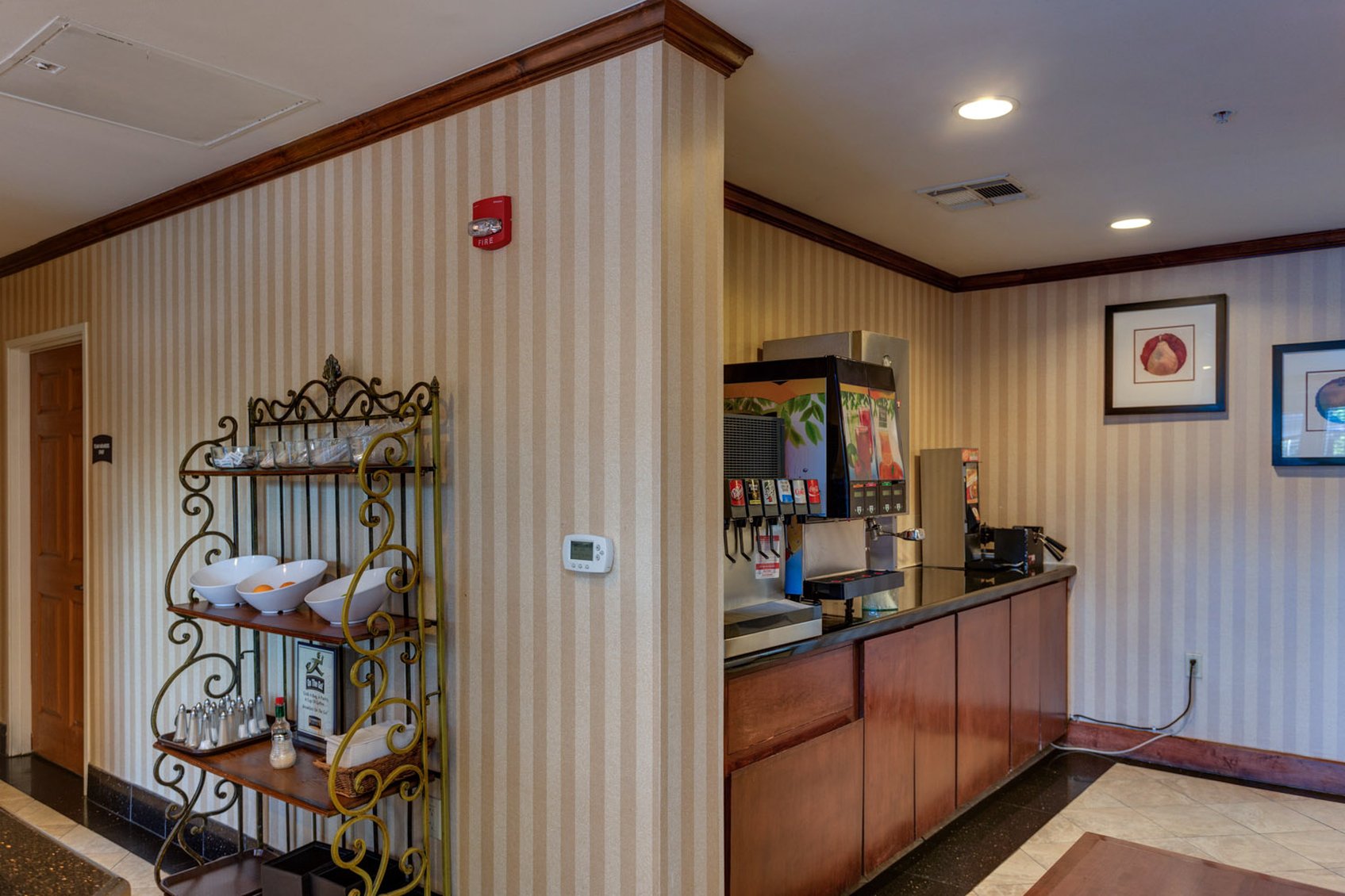 STAYBRIDGE SUITES AUSTIN AIRPORT 7/50