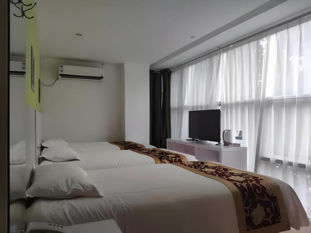 Shell Jinan Gaoxin District Shunhua Road Qilu Software Park Hotel 11/27