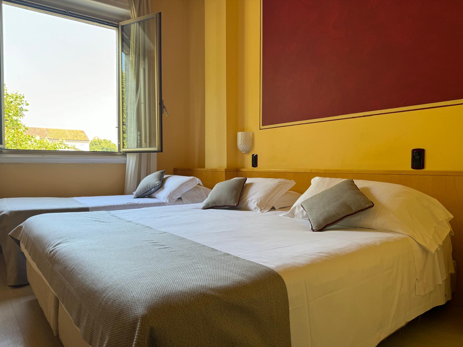 Standard, Double Bed