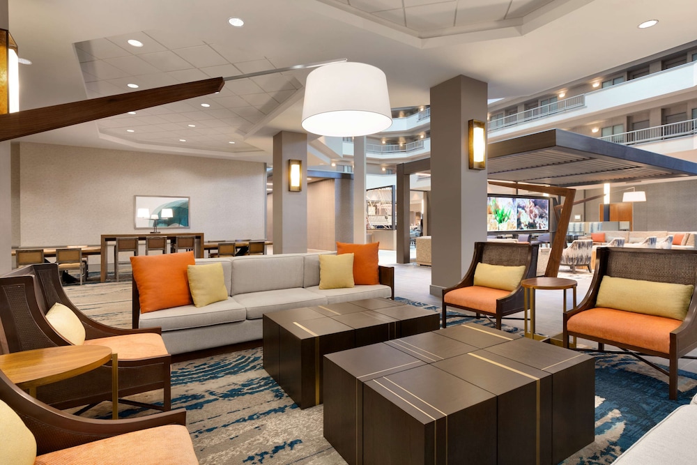 Embassy Suites by Hilton Monterey Bay Seaside 42/65
