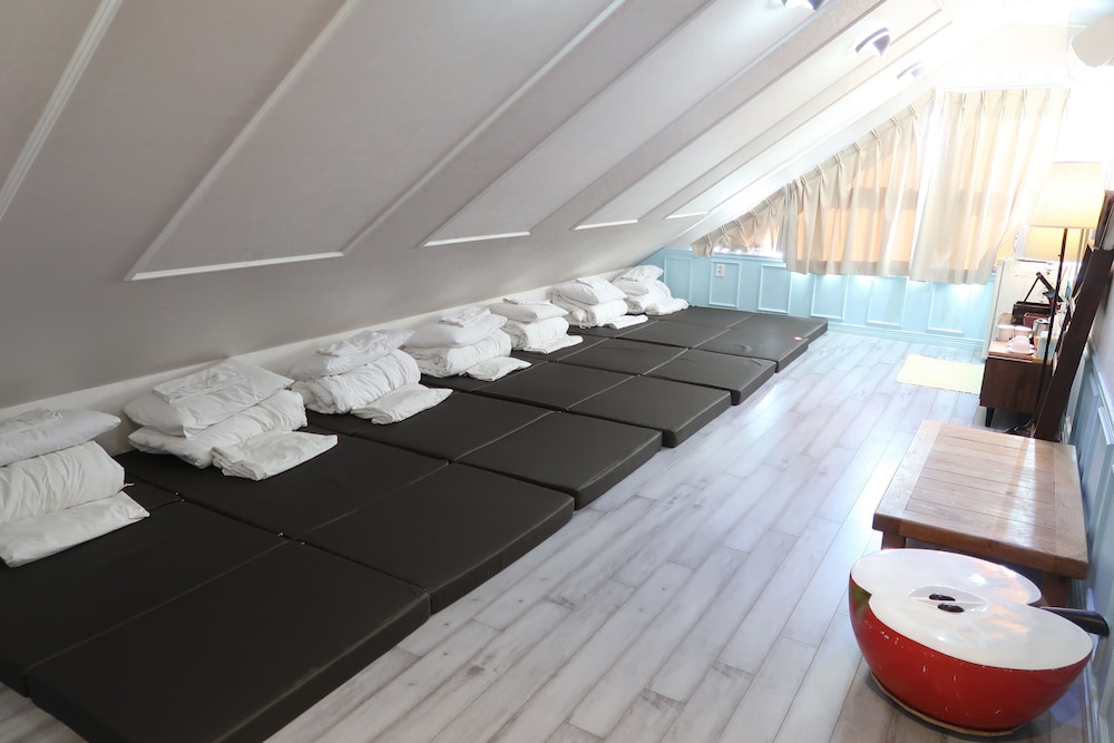 Andong Poong-Gyung Guesthouse - Hostel 73/73