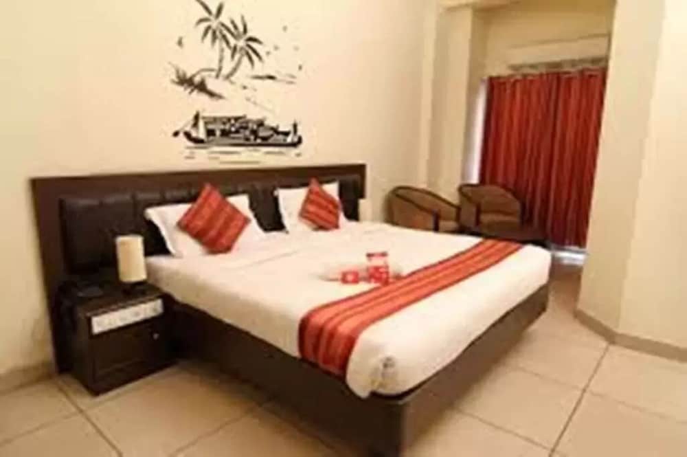 Regency Varanasi Hotel 7/22