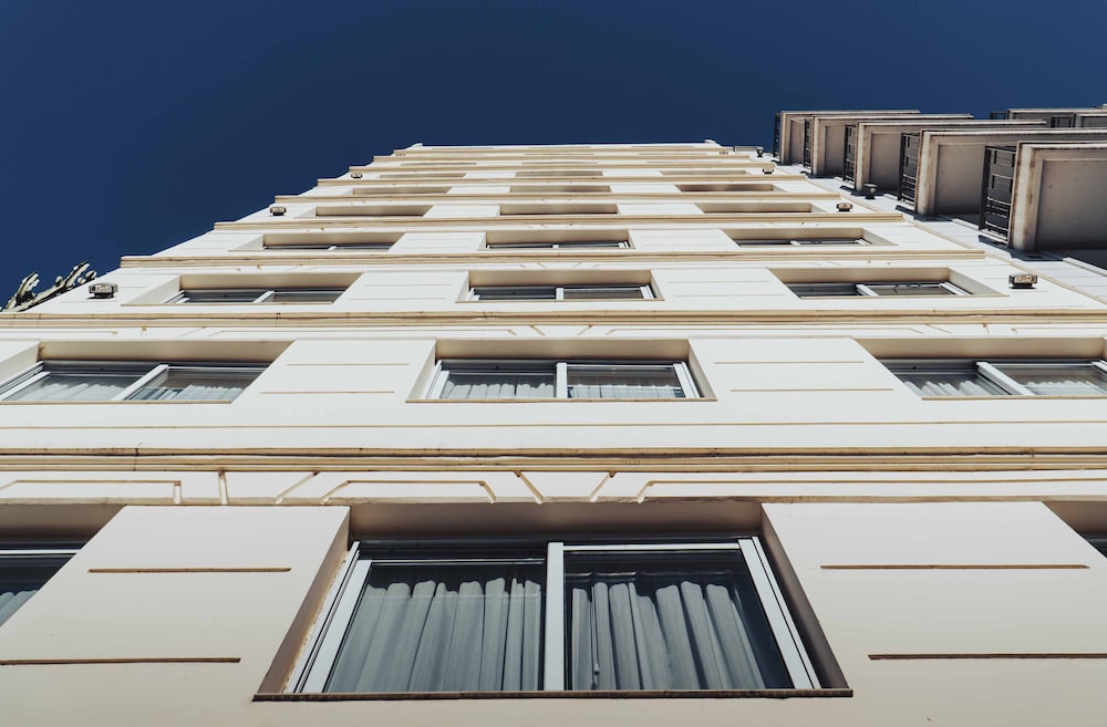 Reco by DOT Suites 3/92
