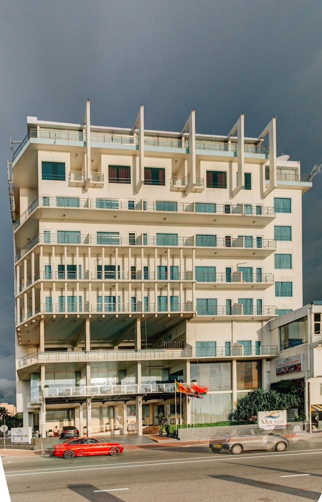 Mirage Colombo Hotel in COLOMBO