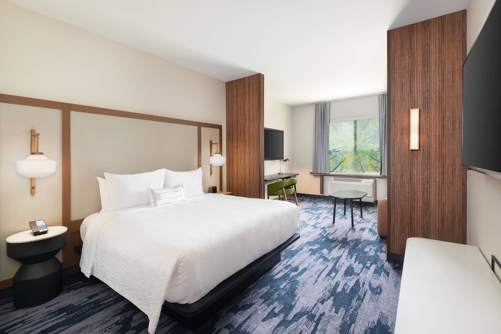 Fairfield Inn & Suites By Marriott Lexington East/I-75 10/28