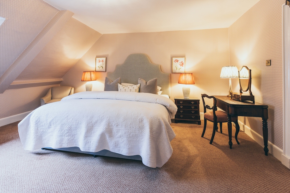 Rowton Castle Hotel 9/50