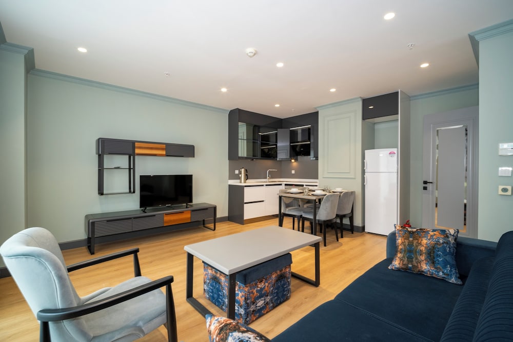 Rusel Park Residence 31/50