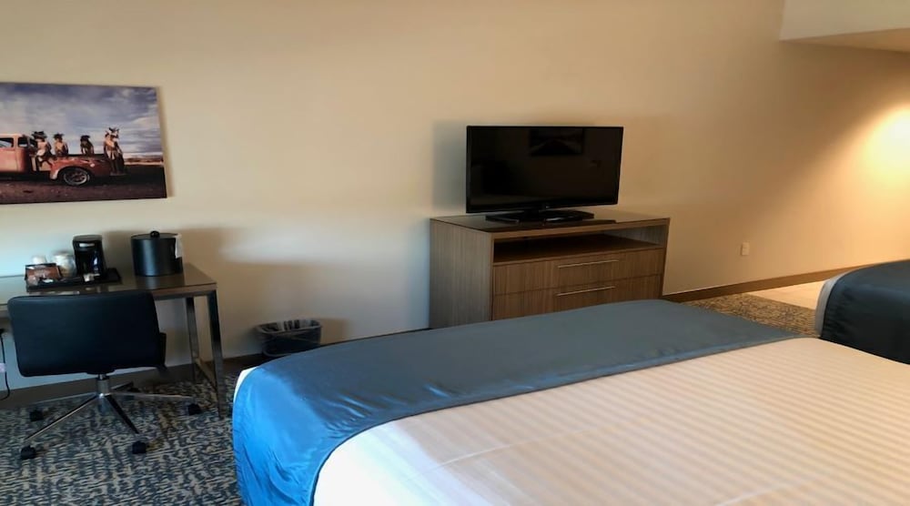 Havasu Landing Resort & Casino 12/31