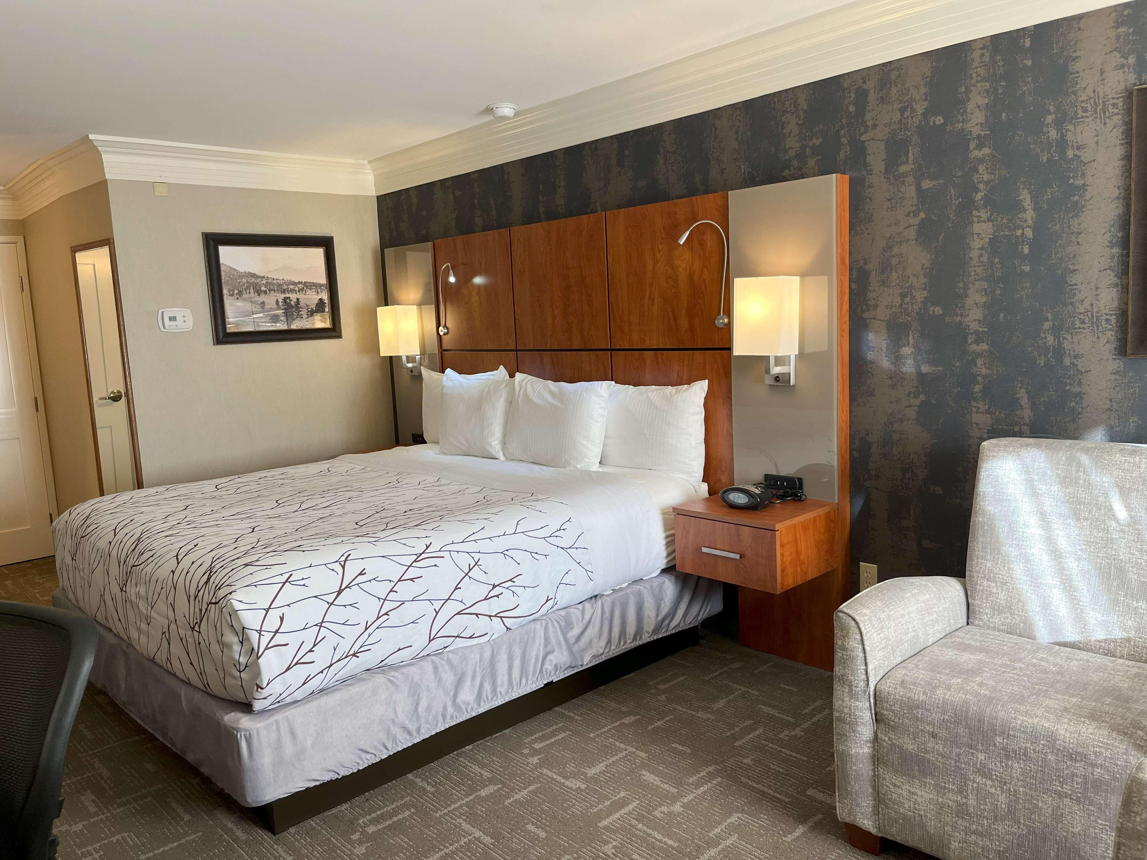 غرفة، Best Western Plus Silver Saddle Inn 2/6