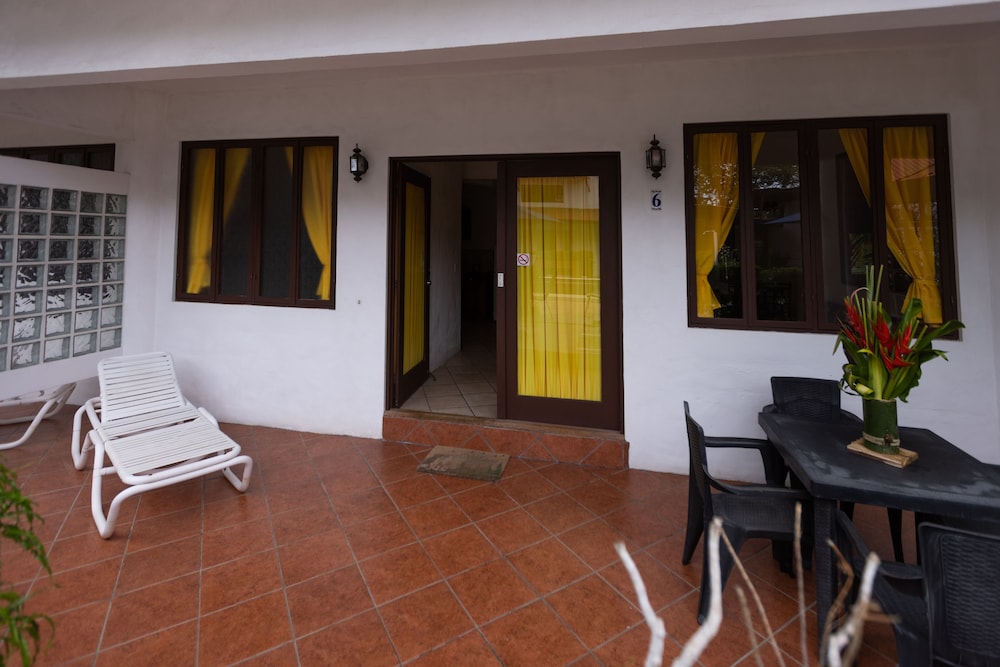 Villas Mymosa 10/67