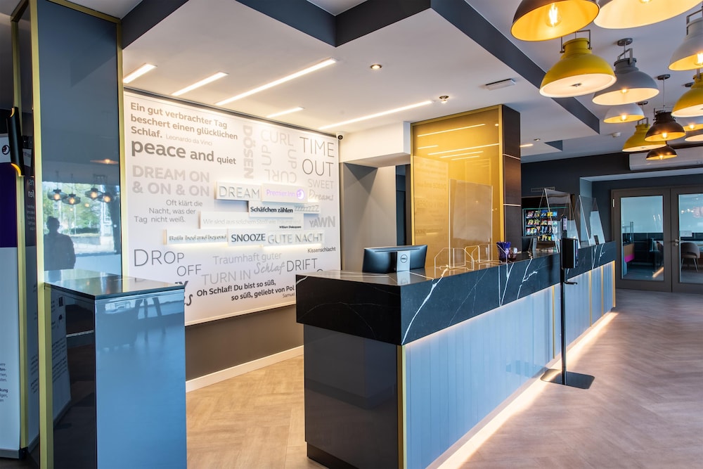 Premier Inn Saarbrucken City Centre 8/56