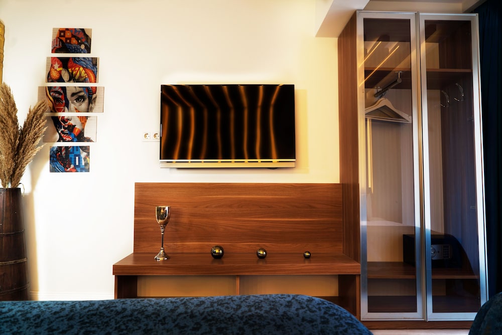 Taksim Yazici Residence 9/68