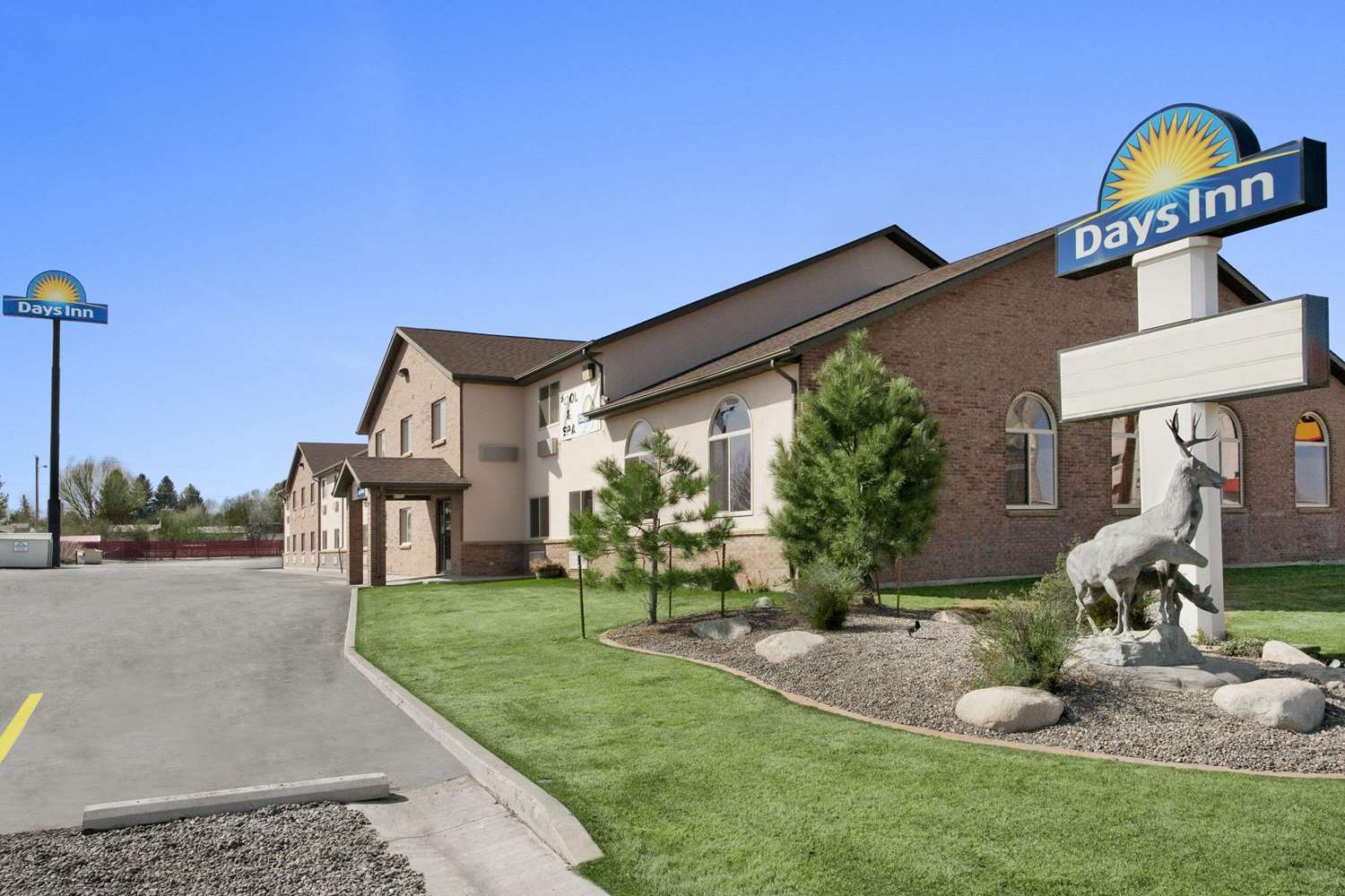 Days Inn by Wyndham Sheridan 23/25