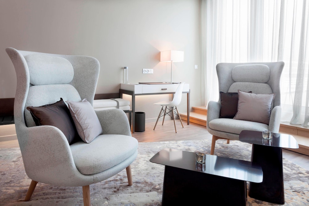 Ac Hotel Paris Le Bourget Airport 32/50